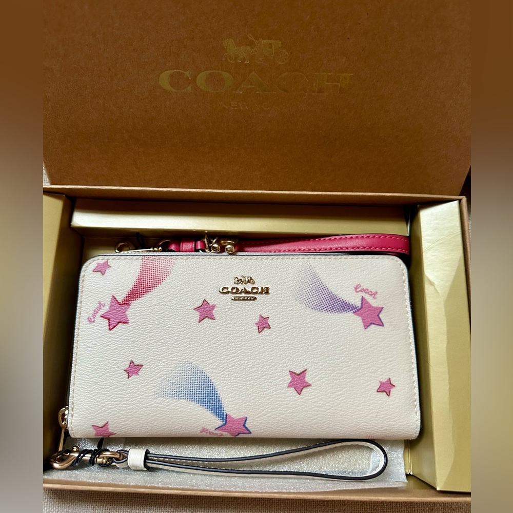 Coach Boxed Long Zip Around Wallet With Disco Star Print